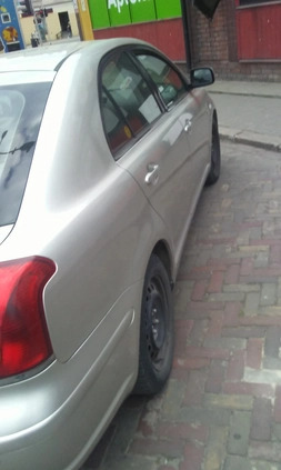 Toyota Avensis cena 7000 przebieg: 180000, rok produkcji 2004 z Lublin małe 22